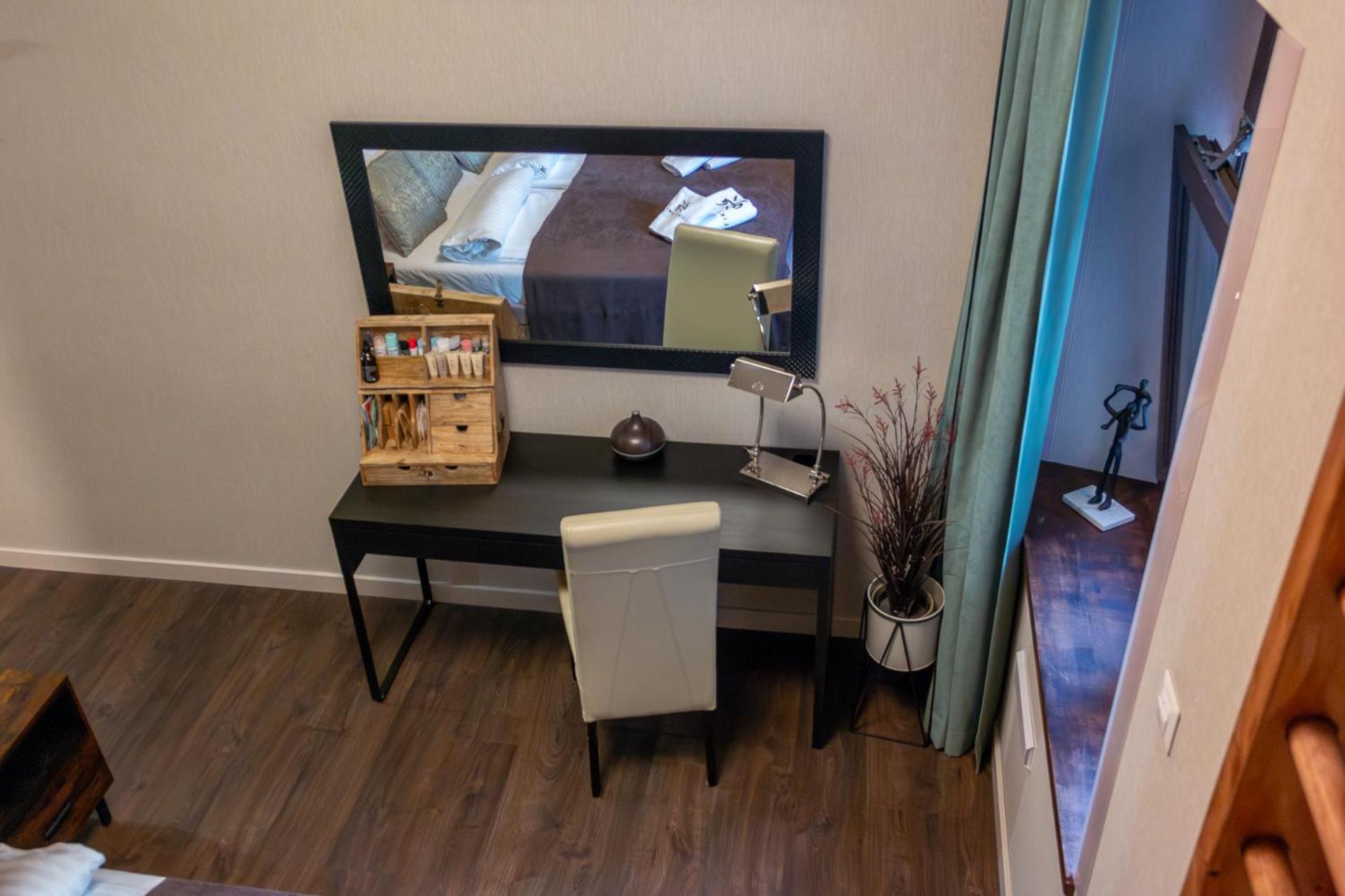 Like Home 2 Sauna,Jacuzzi & Spa Швидница Екстериор снимка